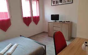T1 Bis centre villeTarbes (logement entier)
